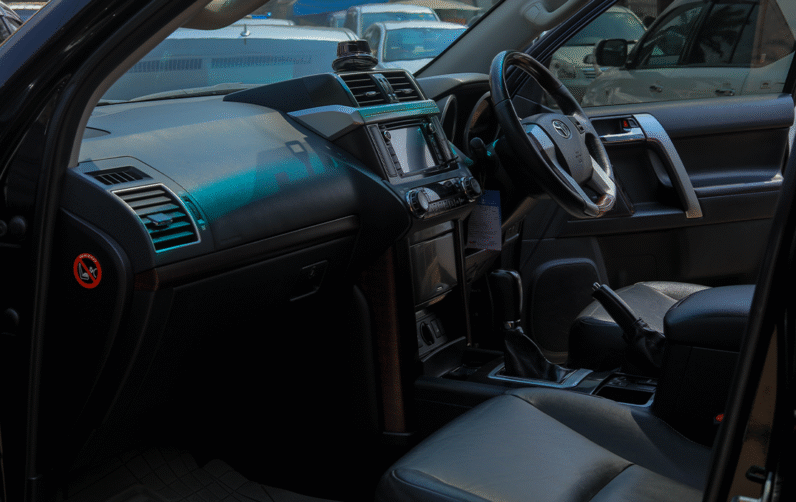 Toyota Land Cruiser Prado TZ-G
