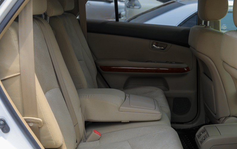 Toyota Harrier 2010