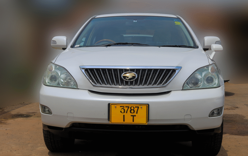 Toyota Harrier 2010